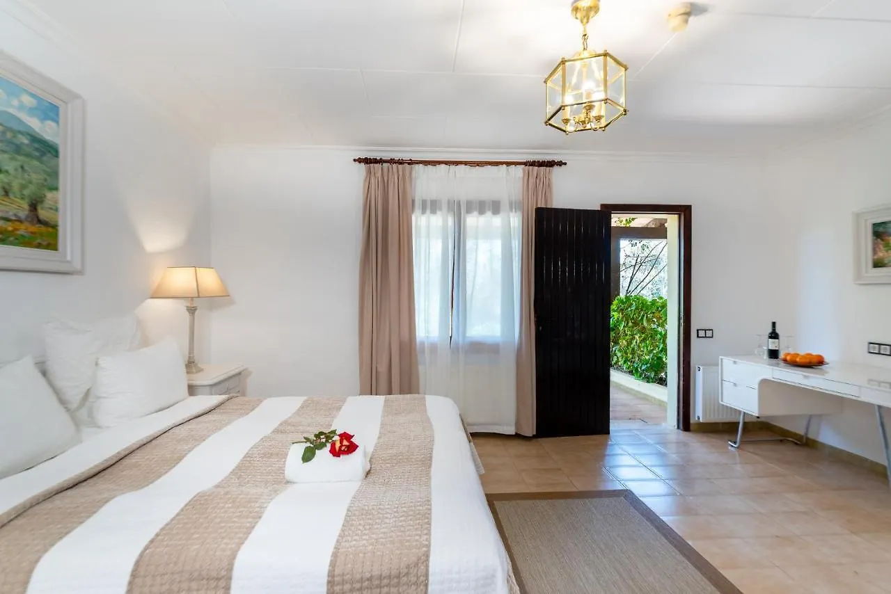 Country house Finca Hotel Rural Predio Son Serra Can Picafort